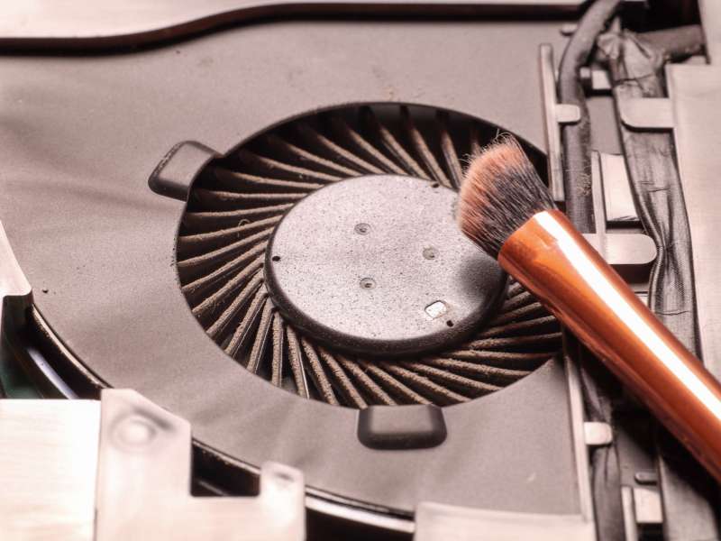 limpar sistema interno macbook